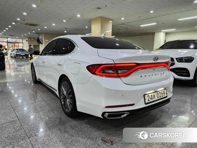 Hyundai Grandeur IG id 4705061 из Кореи 12