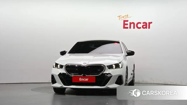 BMW i5 (G60) id 4928347 из Кореи 23