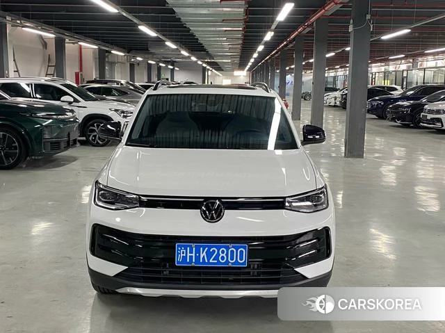 Volkswagen Tharu 2025 Белый из Китая, фото 4