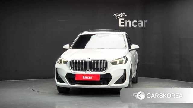BMW X1 (U11) id 5045601 из Кореи 23