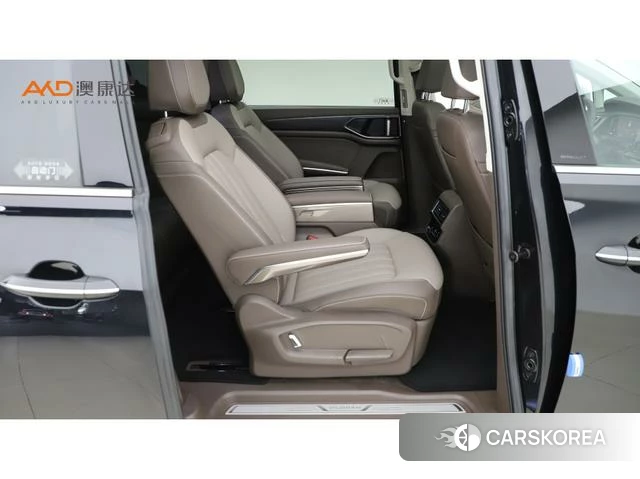 Volkswagen Viloran 2024 Черный из Китая, фото 4