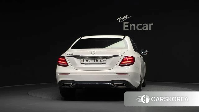 Mercedes-Benz E-Class W213 id 4988377 из Кореи 23