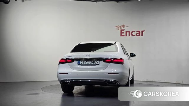 Mercedes-Benz E-Class W213 id 5028422 из Кореи 23