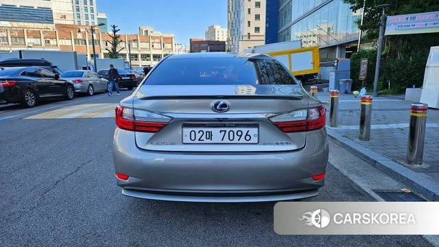Lexus New ES300h id 4937856 из Кореи 9