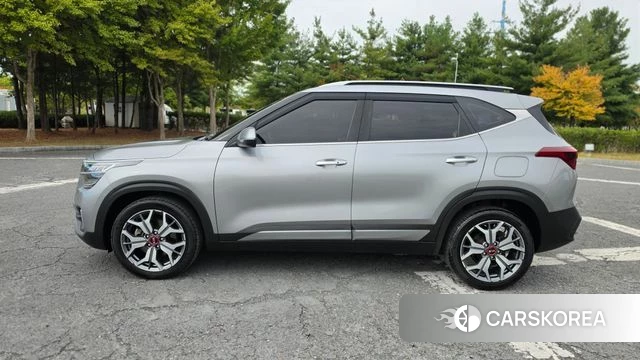 Kia Seltos id 4952553 из Кореи 13