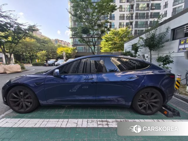 Tesla Model 3 id 4915738 из Кореи 13