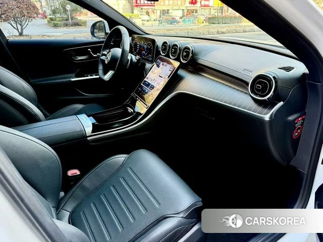 Mercedes-Benz C-class 2023 Белый из Китая, фото 3
