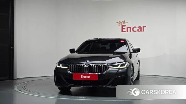 BMW 5 Series (G30) id 5022219 из Кореи 23