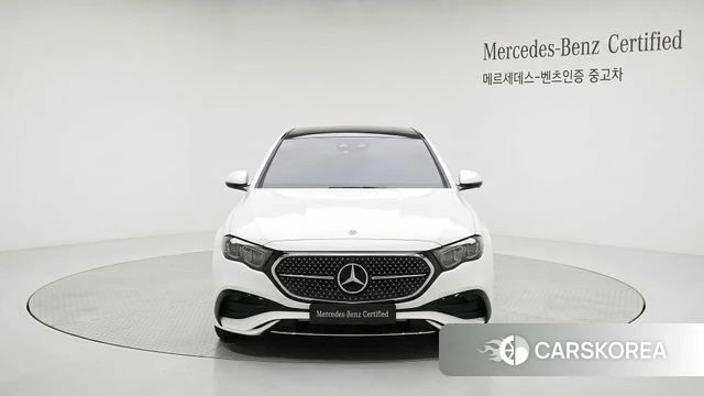 Mercedes-Benz E-Class W214 2026 Белый из Кореи, фото 5