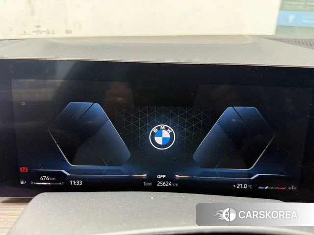 BMW X7 2023 Черный из Китая, фото 3