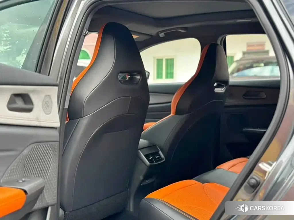 Chang'an UNI-V 2026 Silver/gray из Китая, фото 3