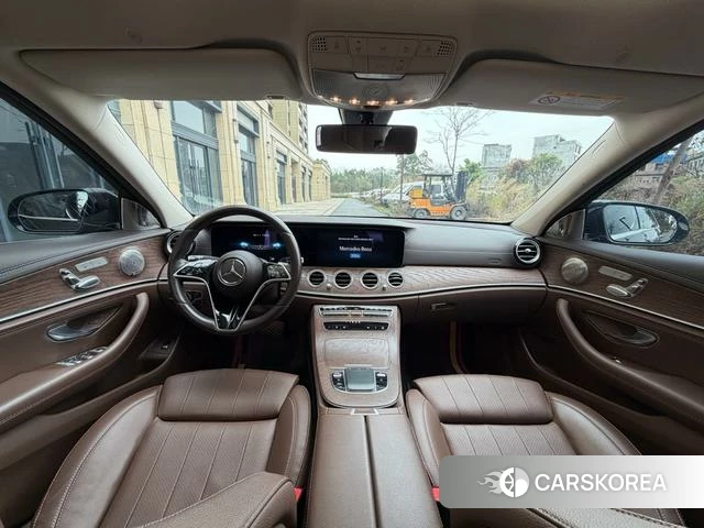 Mercedes-Benz E-Class 2022 Черный из Китая, фото 3