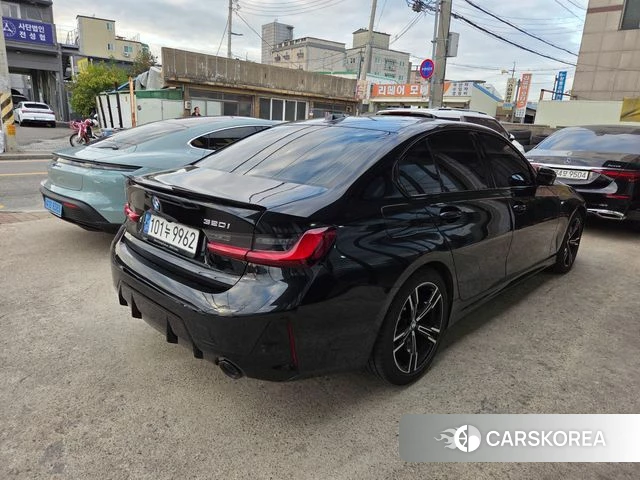 BMW 3 Series (G20) id 5033622 из Кореи 10