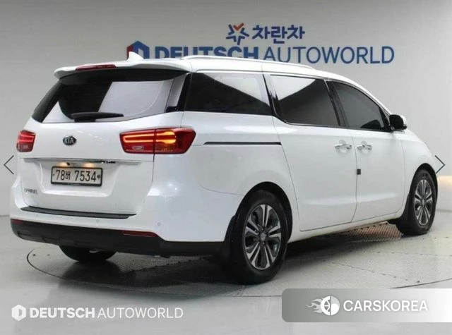 Kia The New Carnival 2019 Белый из Кореи, фото 3