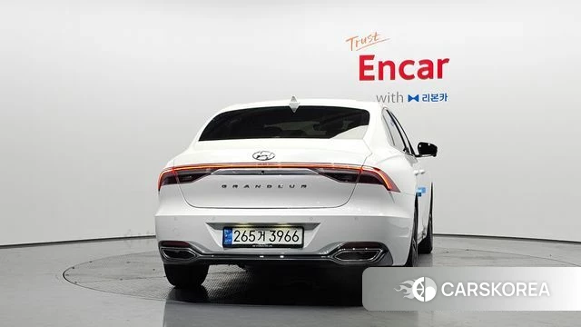 Hyundai The New Grandeur IG id 4992590 из Кореи 23