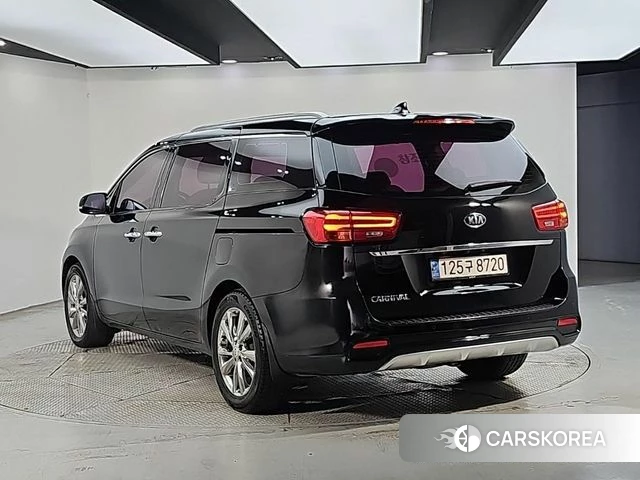 Kia The New Carnival id 4998759 из Кореи 10
