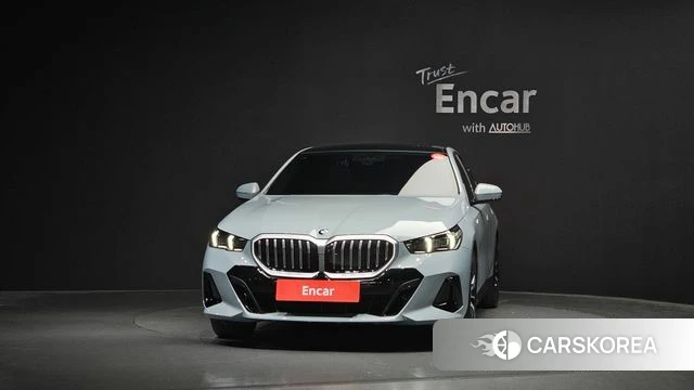 BMW 5 Series (G60) id 5021441 из Кореи 23