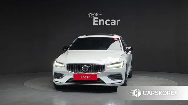 Volvo S60 3rd generation id 3702125 из Кореи 13