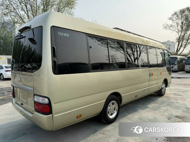 Toyota Coaster 2021 Шампань из Китая, фото 4