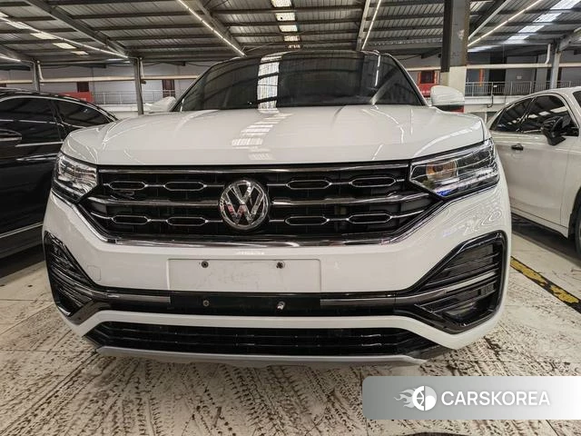 Volkswagen Tayron 2021 Белый из Китая, фото 3