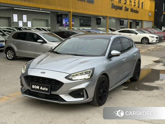 Ford Focus 2021 Серебристо-серый из Китая, фото 3