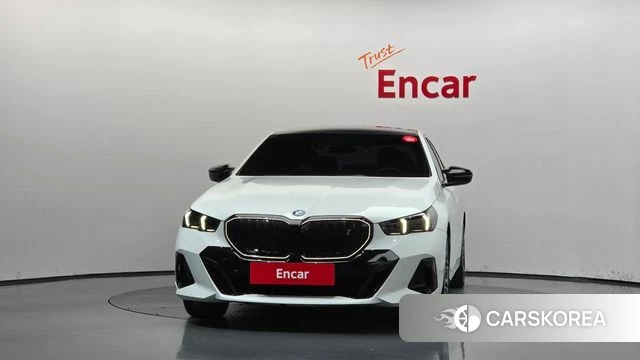 BMW i5 (G60) id 5016345 из Кореи 23