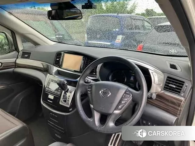 Nissan Elgrand 2019 из Японии, фото 3