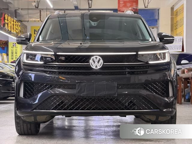 Volkswagen Tavendor 2023 Черный из Китая, фото 3