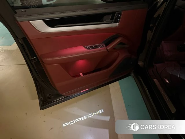 Porsche Cayenne (PO536) 2025 Черный из Кореи, фото 3