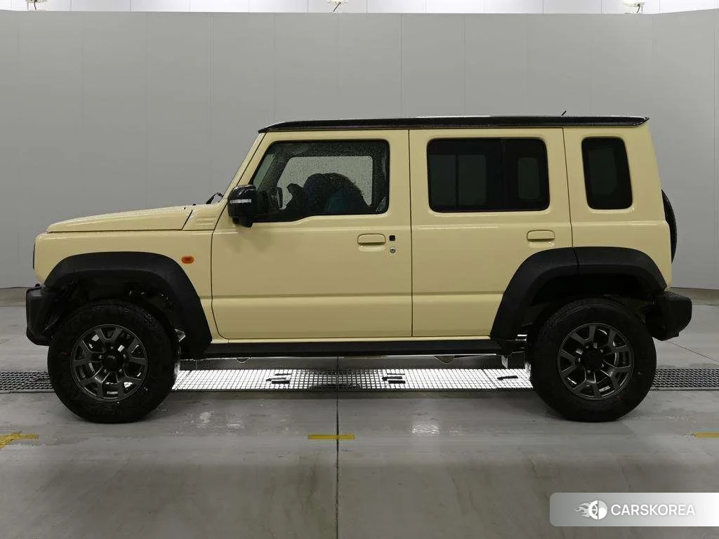 Suzuki Jimny Nomade 2026 из Японии, фото 3
