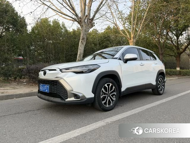 Toyota Frontlander 2022 Белый из Китая, фото 5