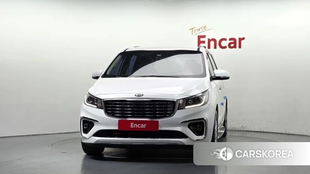 Kia The New Carnival id 5054396 из Кореи 13