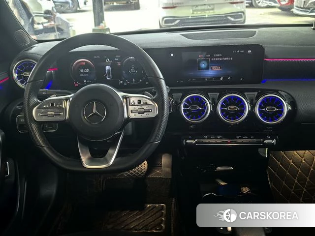 Mercedes-Benz A-Class 2021 Белый из Китая, фото 4