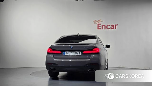 BMW 5 Series (G30) id 4959499 из Кореи 23