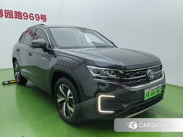 Volkswagen Tayron 2021 Черный из Китая, фото 3