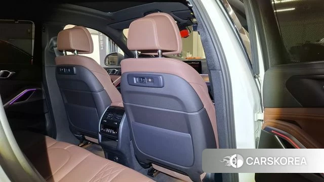 BMW X6 (G06) 2022 Белый из Кореи, фото 3