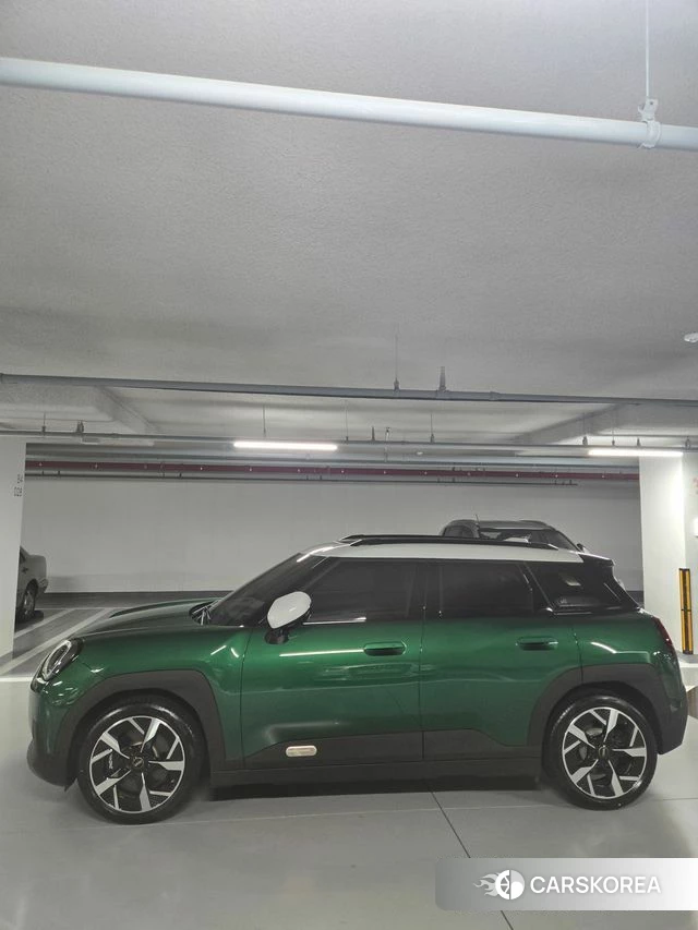 Mini Ace Man 1st Generation 2026 Темно-зеленый из Кореи, фото 3