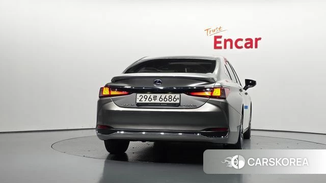 Lexus ES300h 7th generation id 4943704 из Кореи 23