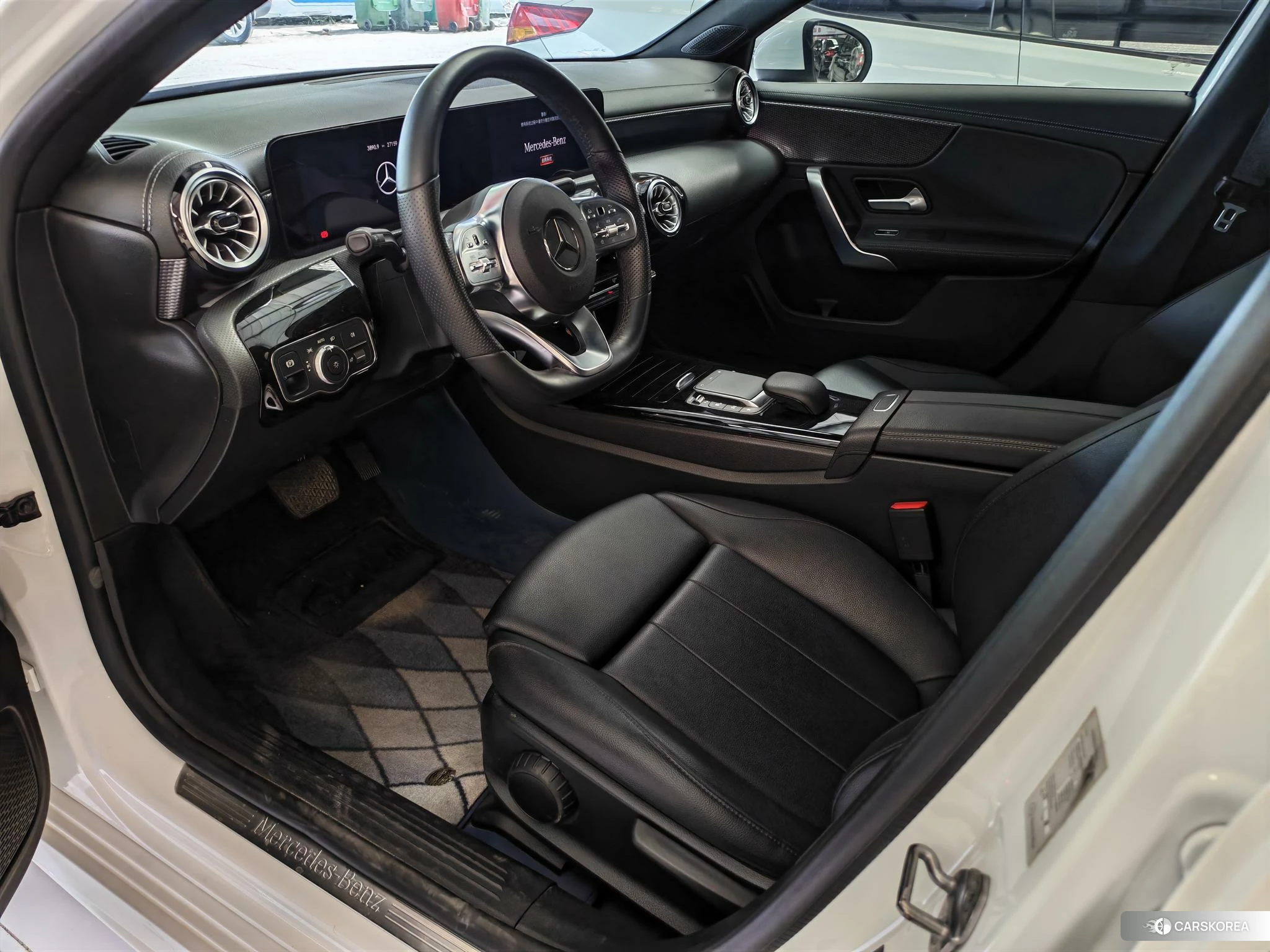 Mercedes-Benz A-Class 2021 Белый из Китая, фото 3