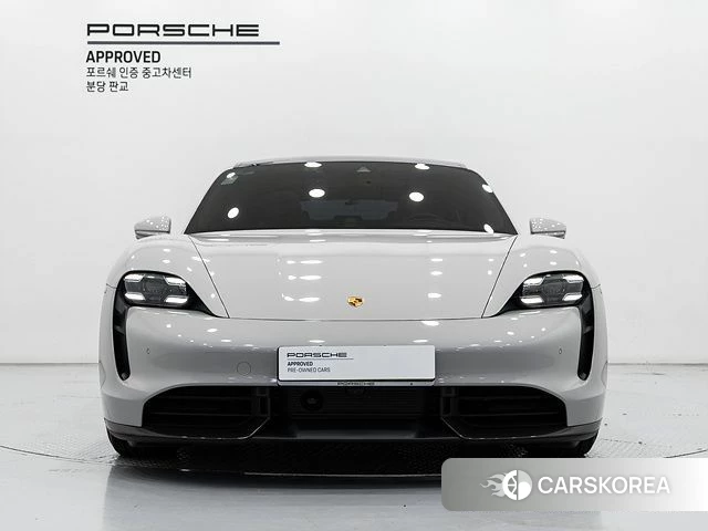 Porsche Taycan id 4950184 из Кореи 12