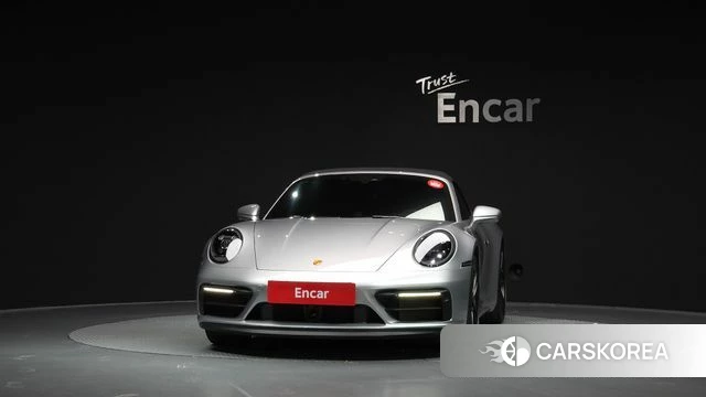 Porsche 911(992) id 4986501 из Кореи 13