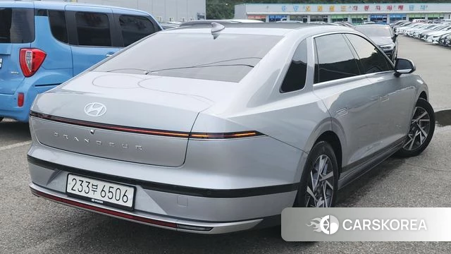 Hyundai Grandeur (GN7) id 4964501 из Кореи 13