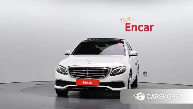 Mercedes-Benz E-Class W213 id 4993156 из Кореи 23