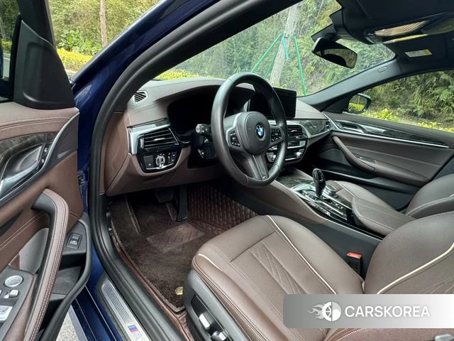 BMW 5 series 2022 Синий из Китая, фото 3