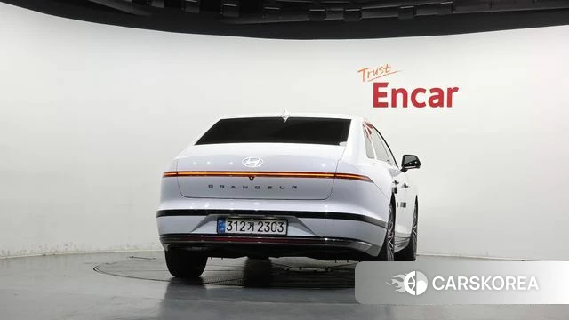 Hyundai Grandeur Hybrid (GN7) id 4957637 из Кореи 23