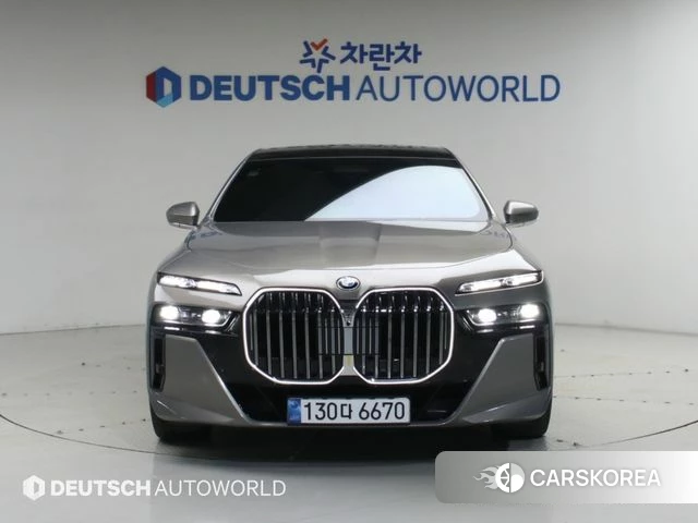 BMW 7 Series (G70) id 4969463 из Кореи 13