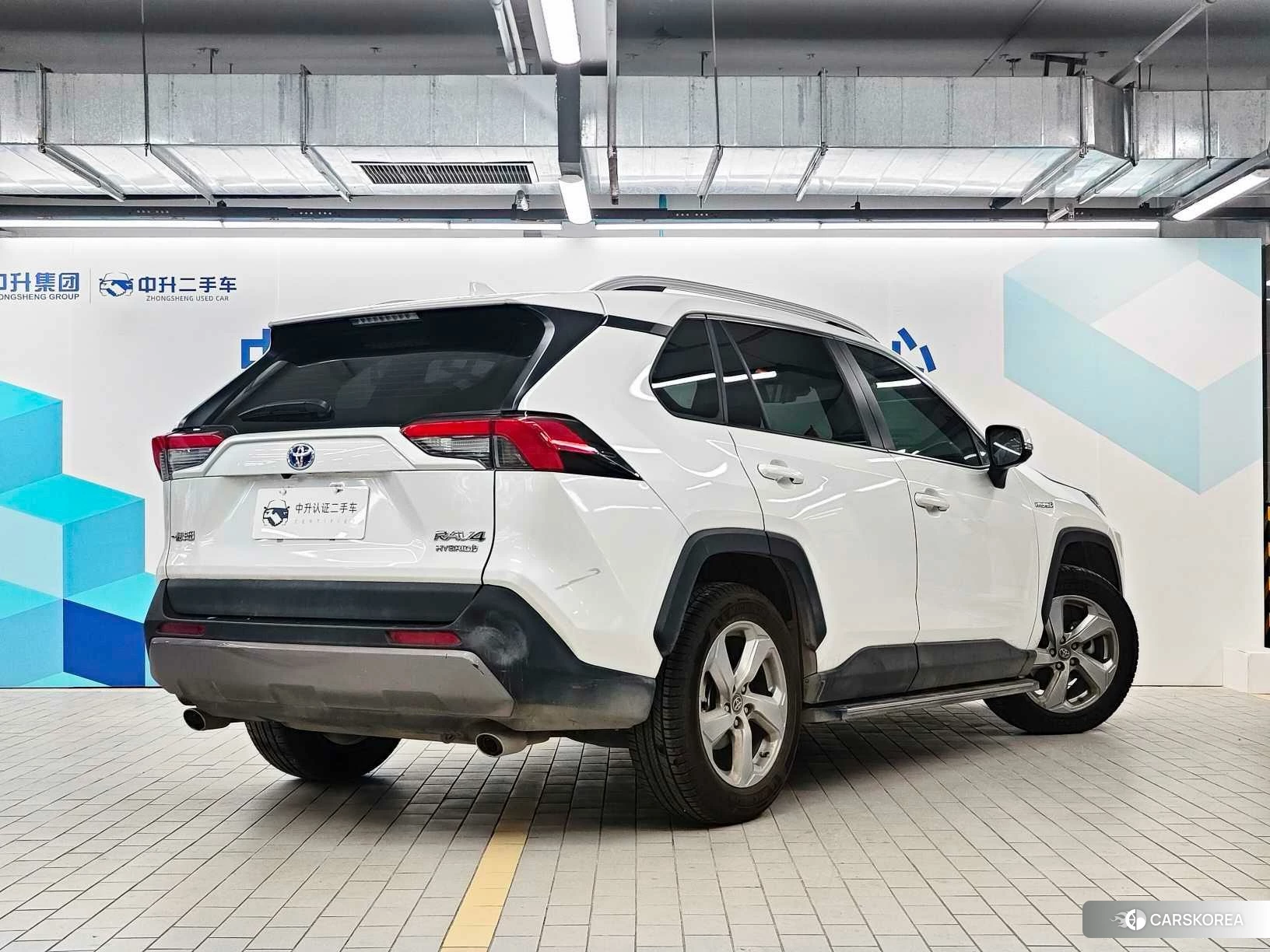 Toyota RAV4 2021 Белый из Китая, фото 4