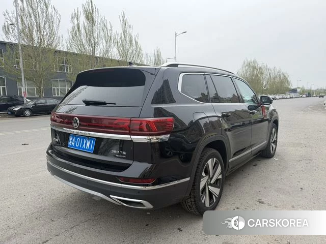 Volkswagen Teramont 2023 Черный из Китая, фото 3