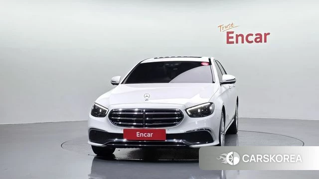 Mercedes-Benz E-Class W213 id 4917709 из Кореи 23
