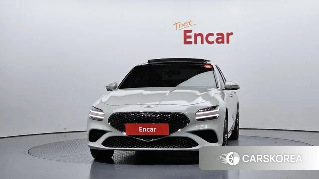 Genesis The New G70 id 4941346 из Кореи 23
